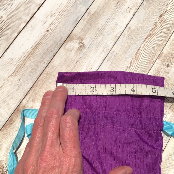 “Girls just want to have wine” fabric wine bottle gift bag - NWT - Picture 9 of 9